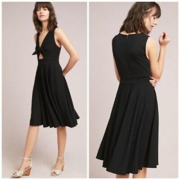 Hutch Dresses & Skirts - Hutch April Keyhole Dress Size Small